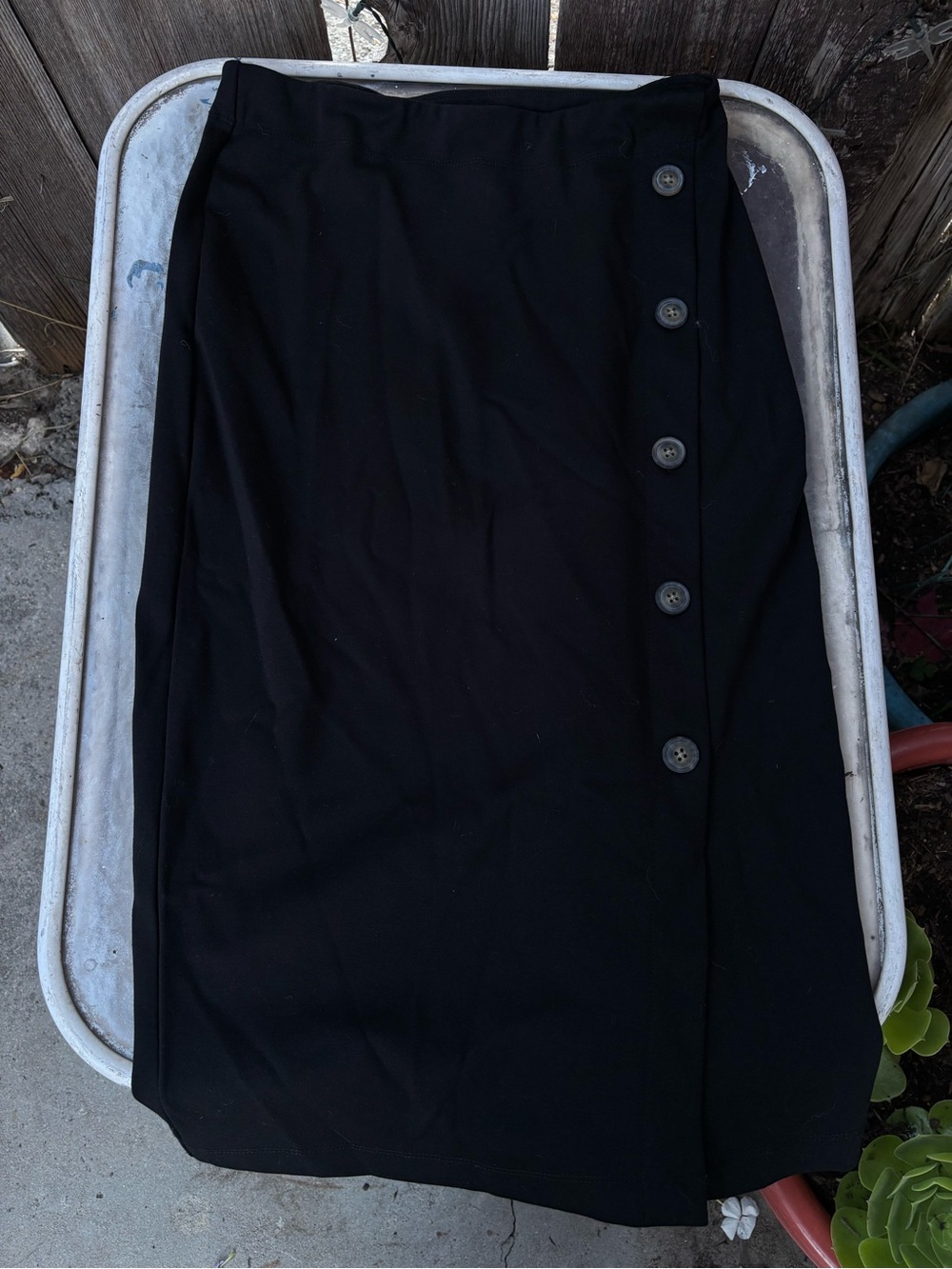 14th & Union Black Button-Accent Pencil Skirt